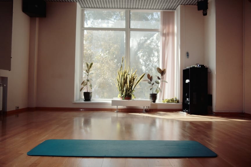 Gym with Yoga Mat 